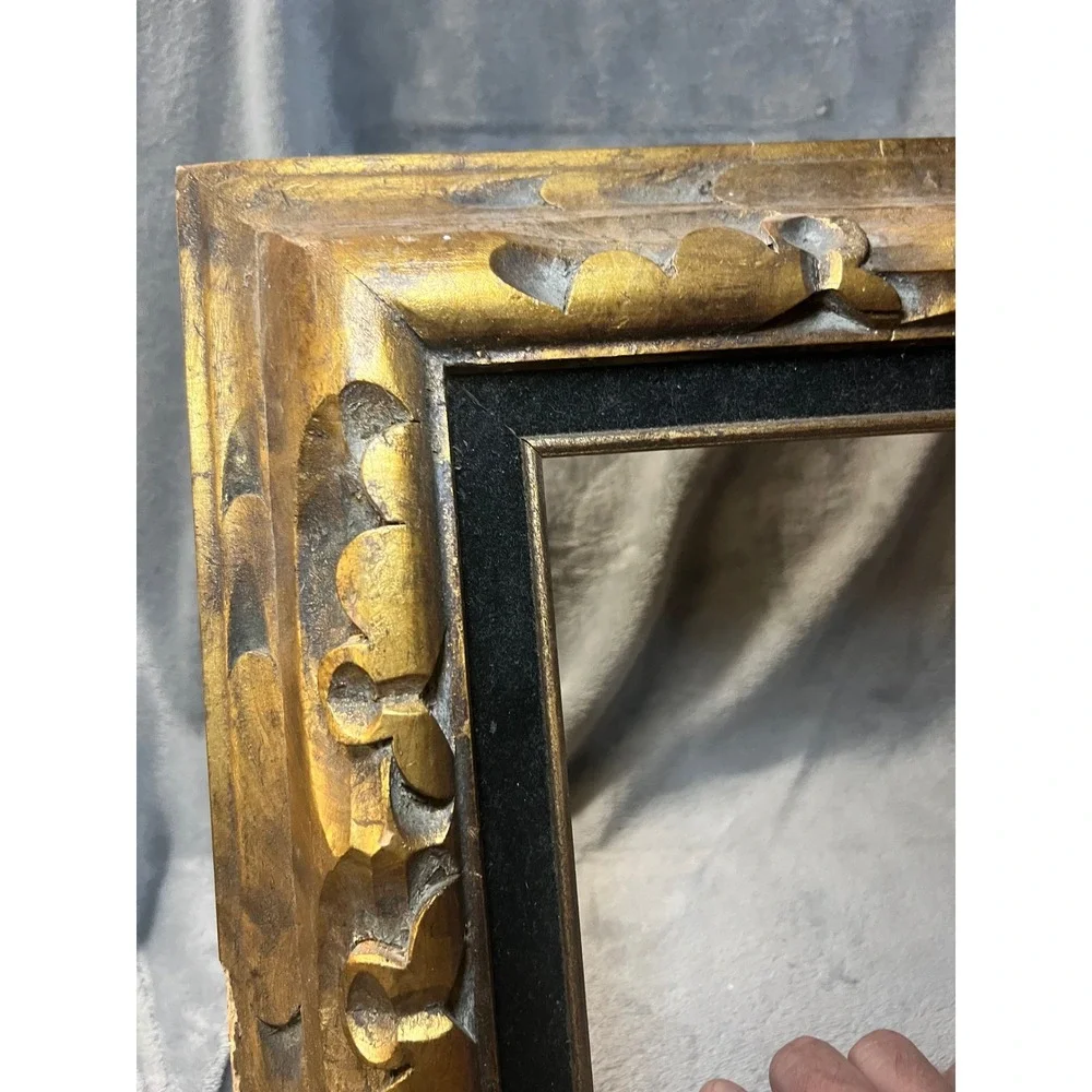 Vintage Mexican Hand Carved Gold Gilt Wood Picture Frame 10x8 Opening Ornate